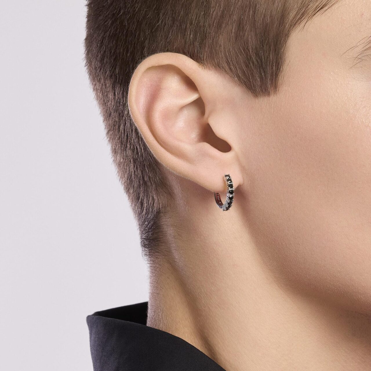 Alternative view of Mono Orecchino a Cerchio Uomo Mabina in Argento